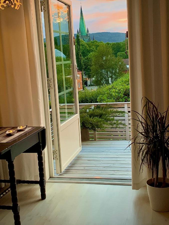 Private House-Terrace-Garden -Parking-Wifi-Smarttv Villa Trondheim Eksteriør billede